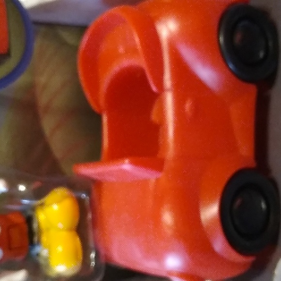 New Disney Junior Mickey Mouse Daily Driver - Picture 4 of 8